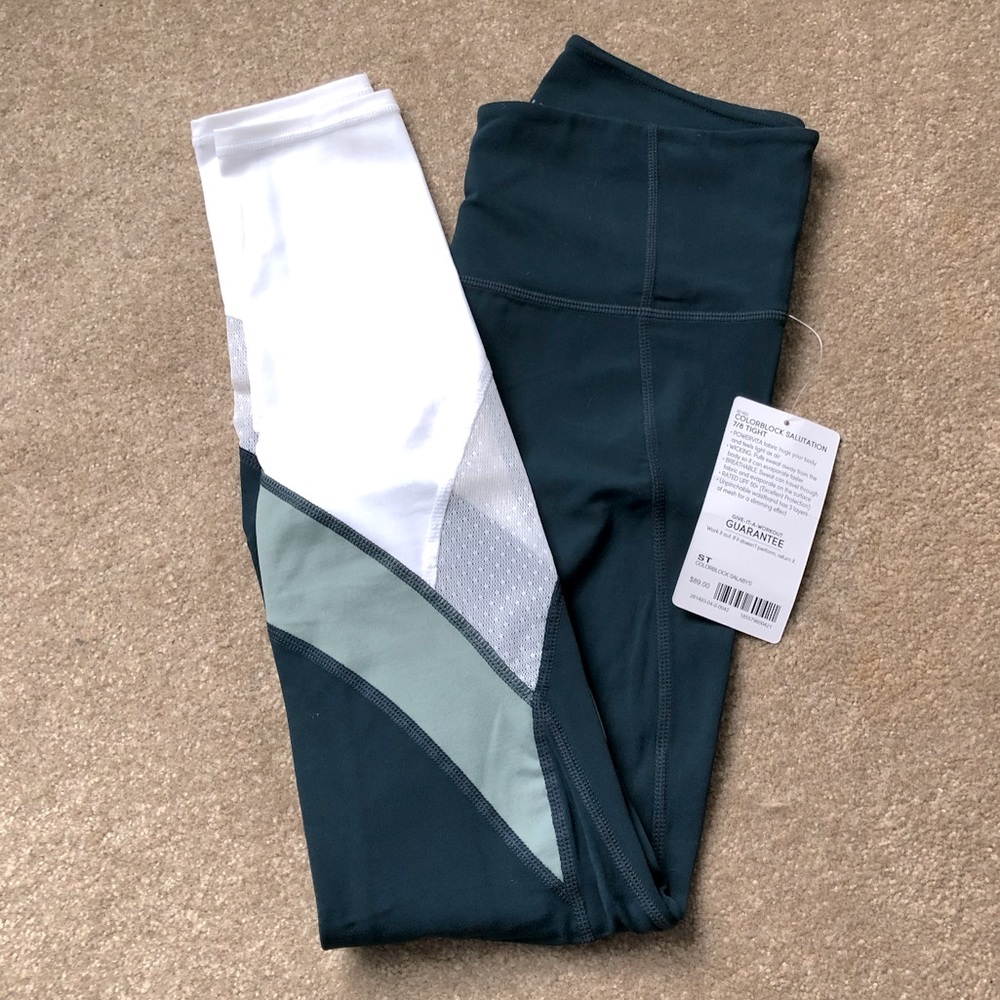 Athleta Colorblock 7/8 Salutation Leggings NWT - Size Small Tall / ST